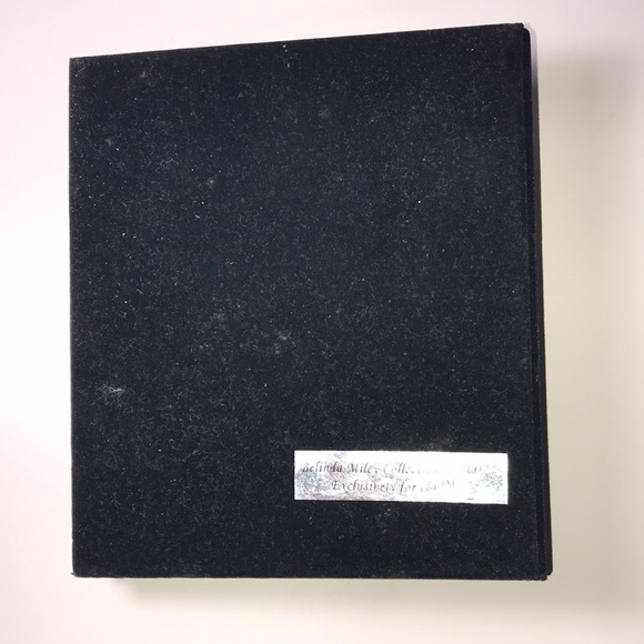 Christian Art Picture Book - Belinda Miley Collection ©2007 - Christmas Gift - Picture 12 of 13